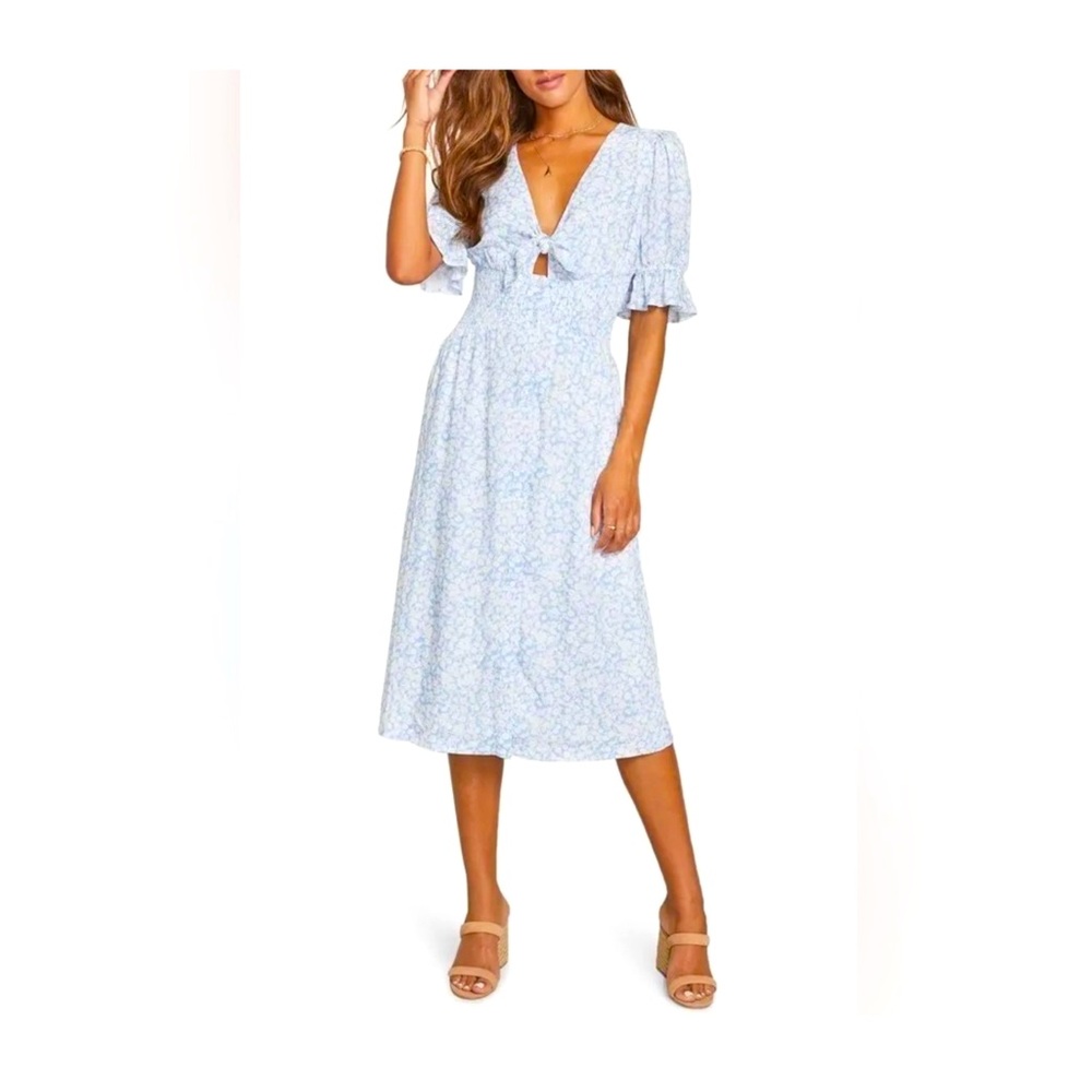 Lost + Wander My Way Tie Front Blue Floral Midi Dress